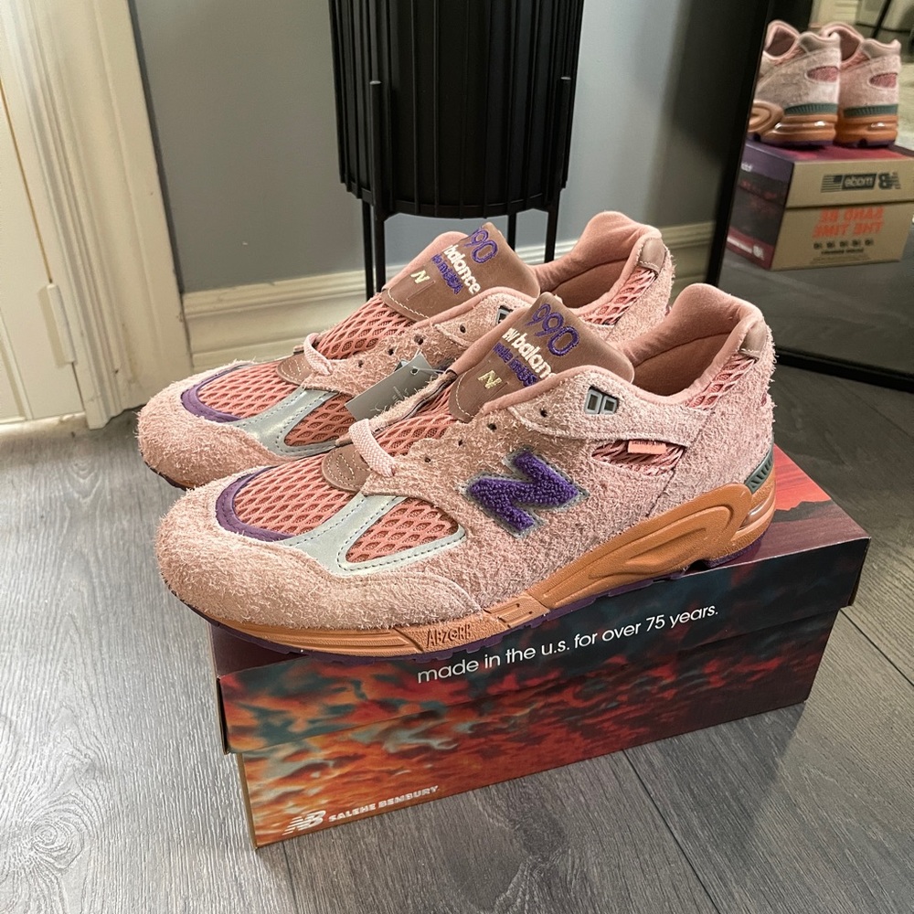 New Balance x Salehe Bembury 990 v2 - Size US 10 M